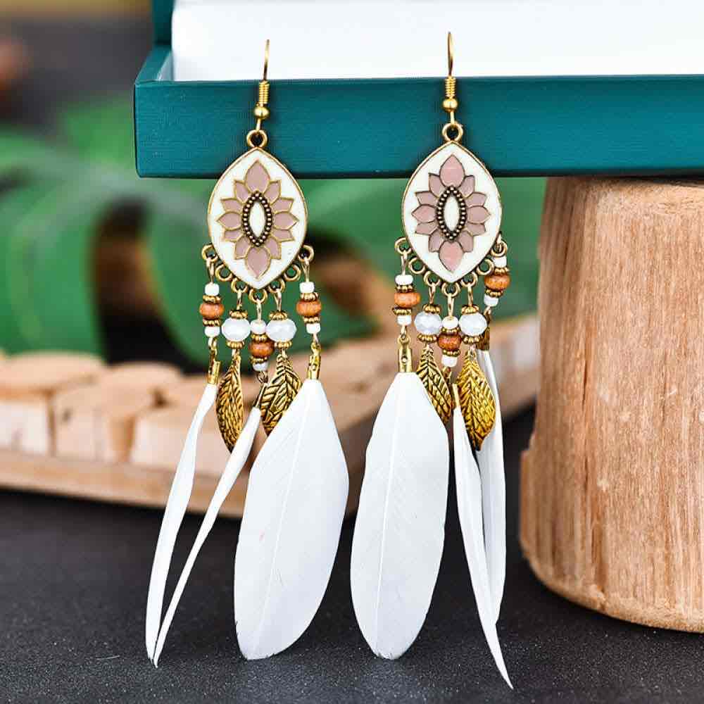 Premium | White Bohemian Feather Earrings - Style 1