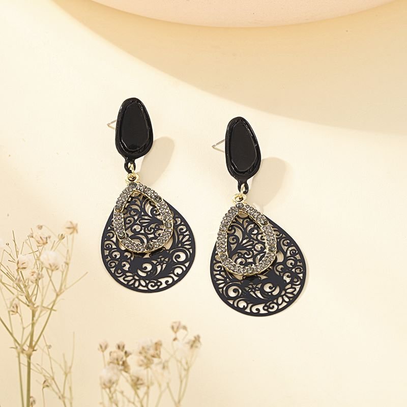 Front view of an earrings - Black Earrings - Evening Teardrop Earrings - Zuzus Trove