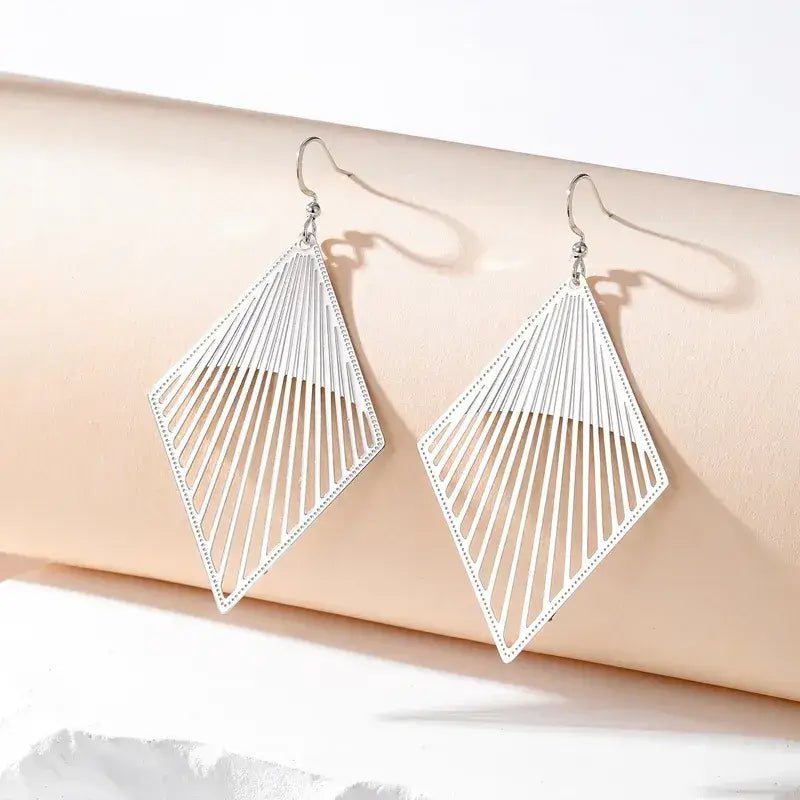 Front view of an earrings - Korean earrings - Style 3 - Zuzus Trove