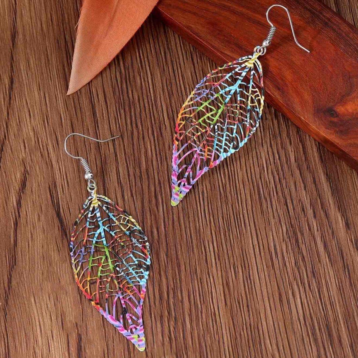 Front view of an earrings - Korean Leaf Earrings - Psychdellic series - Zuzus Trove