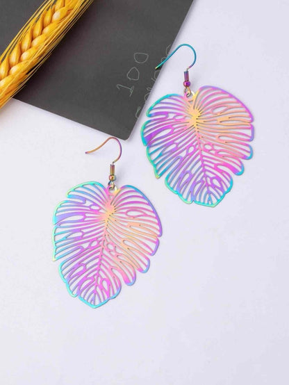 Front view of an earrings - Leaf Earrings - K - Pop Ecstatic Leaf Earrings - Zuzus Trove