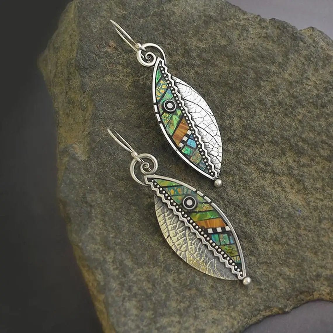 Front view of an earrings - Leafy Affair Earring Design - Zuzus Trove