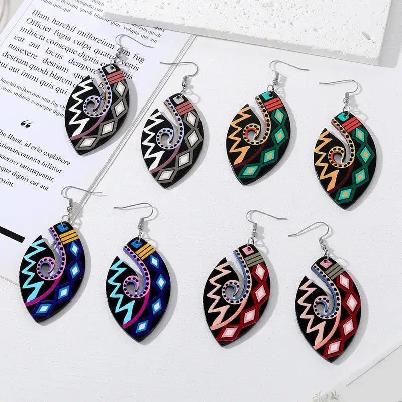 Front view of an earrings - Light weight Painting - Tribal Design earrings - Zuzus Trove