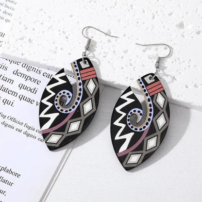 Front view of an earrings - Light weight Painting - Tribal Design earrings - Zuzus Trove