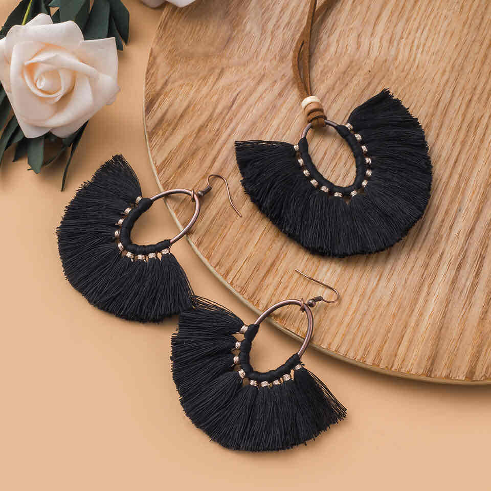 Front view of an earrings - Necklace Set - Earrings - Tassel - Oval Shape - Zuzus Trove