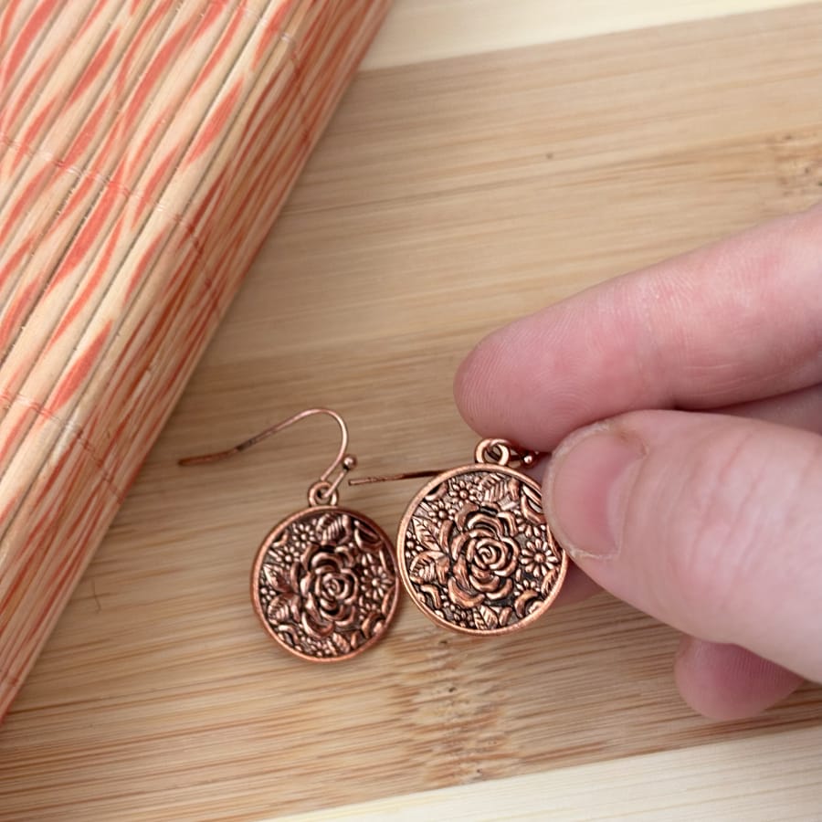 Rose Gold flower Earrings - Round